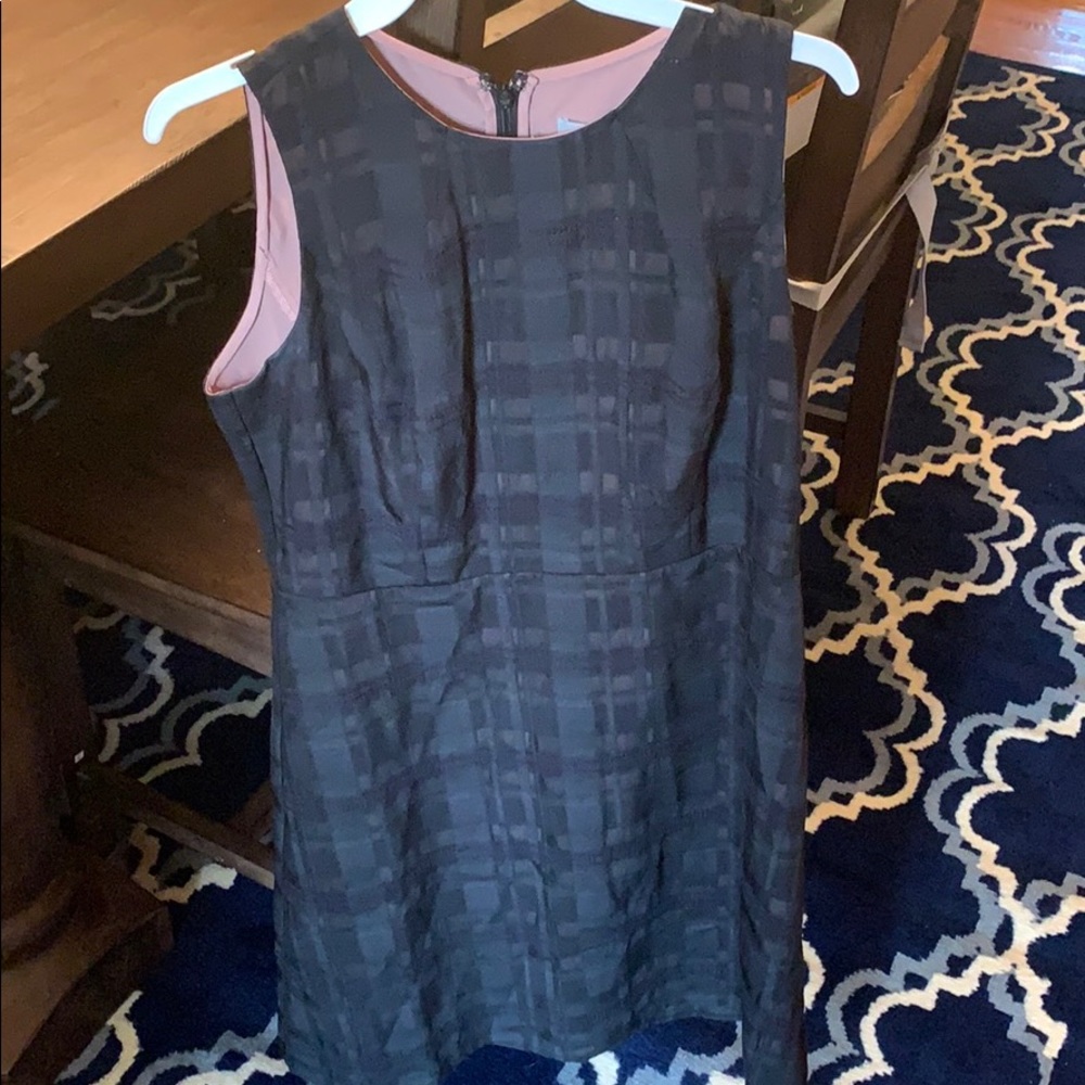 Office/formal dress